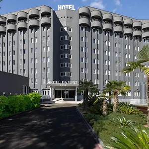 επισκεφθείτε το ξενοδοχείο